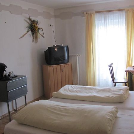 Hotel Negele Hohenfurch Eksteriør billede
