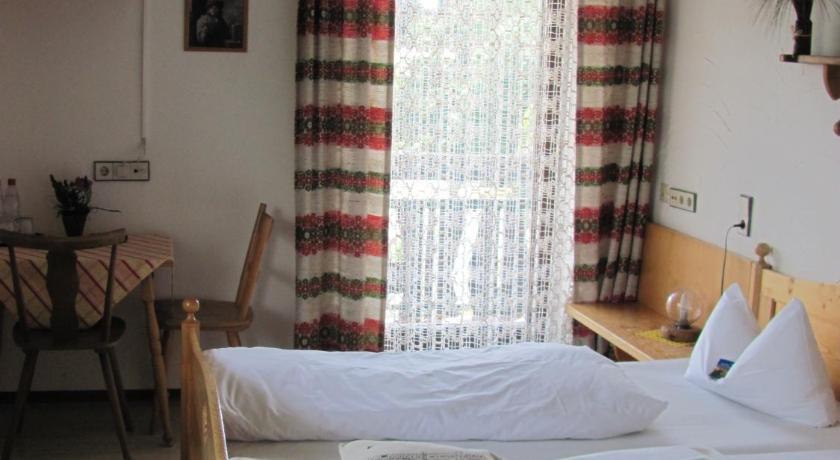 Hotel Negele Hohenfurch Værelse billede